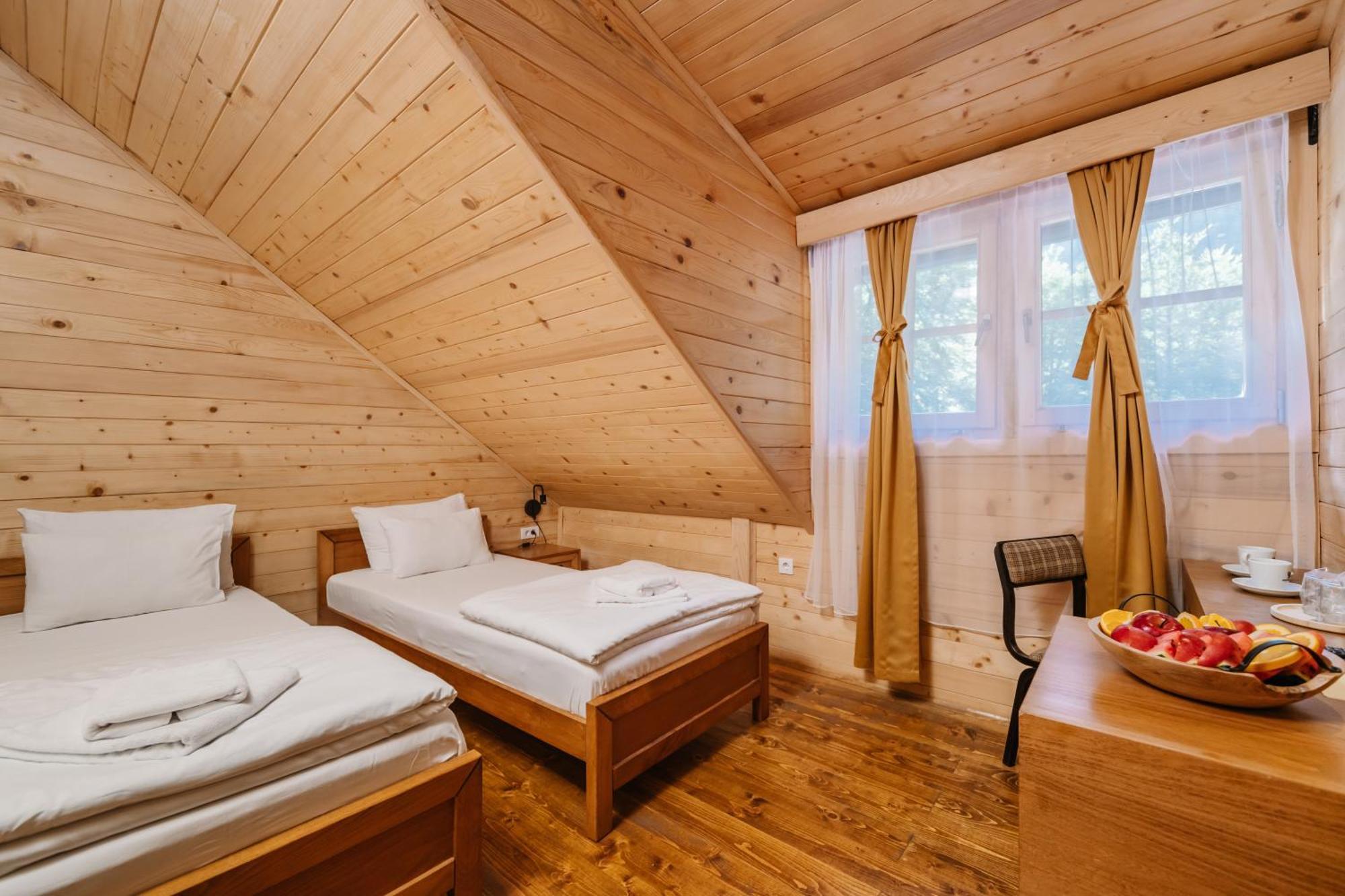 Hotel Porto Tara Жабляк Экстерьер фото