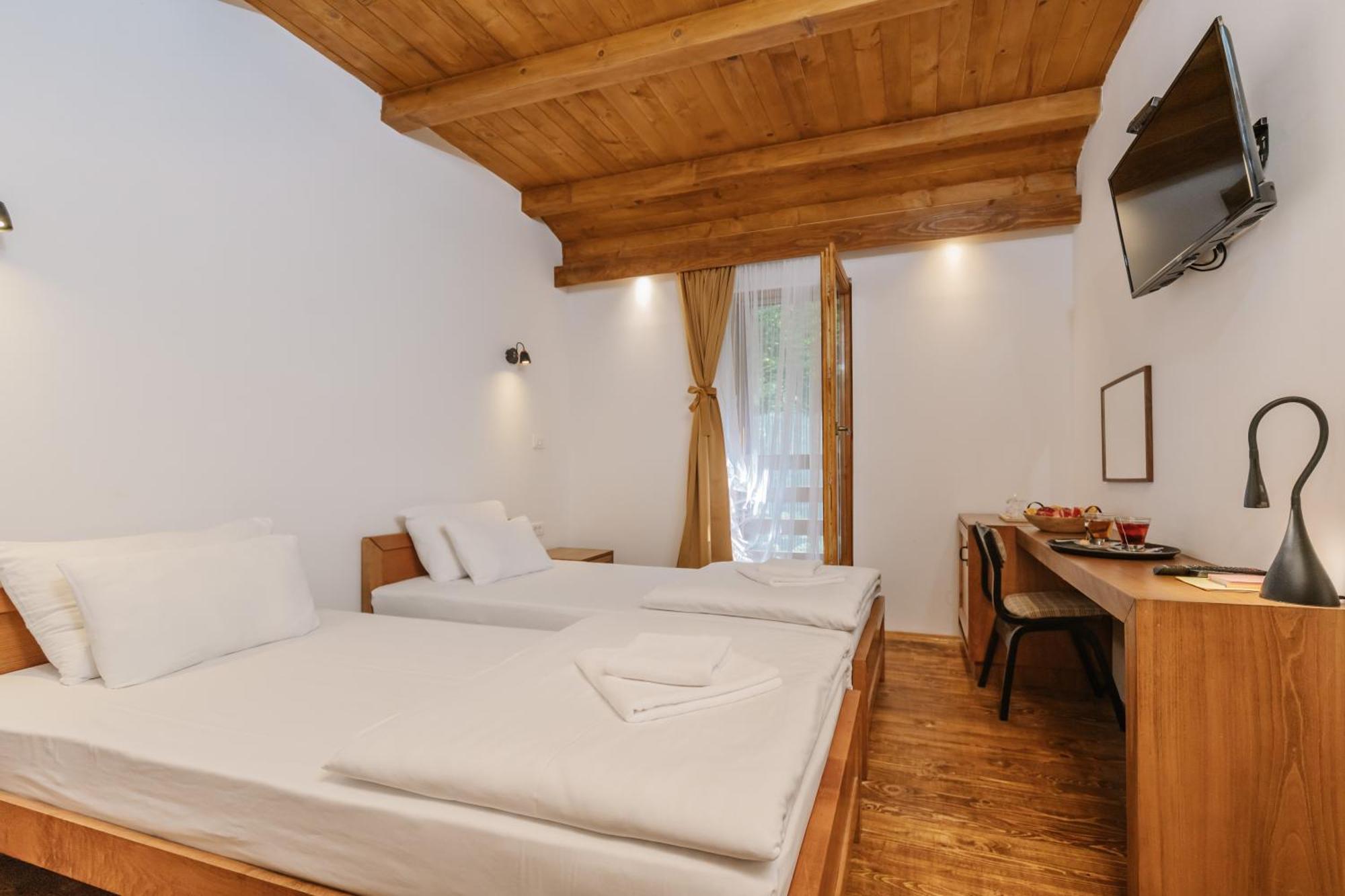Hotel Porto Tara Жабляк Экстерьер фото
